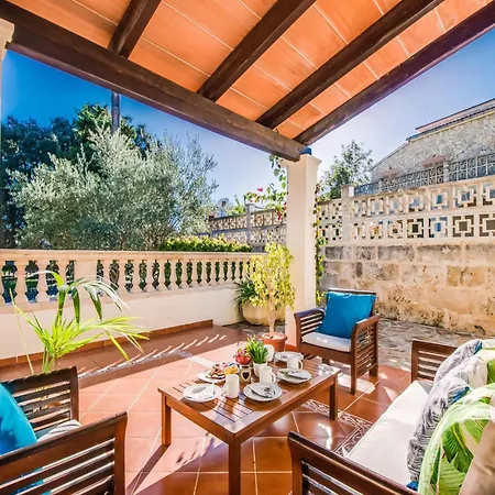 Holiday home House With Pool Near The *